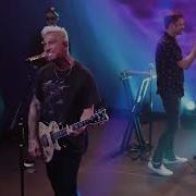 Hollywood Undead Levitate Undead Unhinged