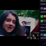 Kendine Müzisyen Rota Kukla Dinliyor