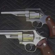 Smith And Wesson Model 29 44 VS Ruger Redhawk 44