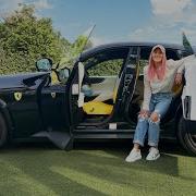 Worlds First Ferrari SUV Purosangue