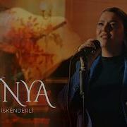 Sura İskenderli Dünya Akustik