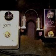 Винтажный MXR Micro Amp против EP Booster Xotic Effects