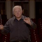 Lesson Five Putting The Two Hands Together Leonard Slatkin S Conducting School