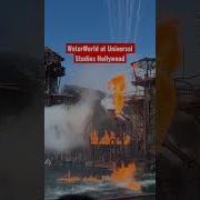 EXPLOSIVE WaterWorld Finale At Universal Studios Hollywood