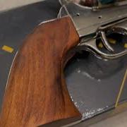 Револьвер Кольт 5 дюймов блестящий Revolver Cal 45 Peacemaker 5 USA 1873 Denix 1106 NQ