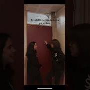 Tuvalette Dedikodumuzu Yapıyorlar O Sırada Biz