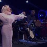 SEDA SAYAN Dan CANLI PERFORMANS ACIYI SEVMEK OLUR MU İLK KEZ BURADA