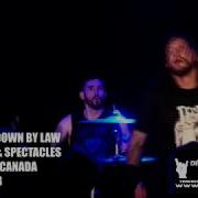 Madball Down By Law LIVE Quebec 2018 03 08 L Anti Bar Spectacles Freddy Walks On Bar