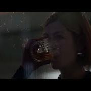Ladies First 2026 Trailer Legendado Sacha Baron Cohen Rosamund Pike