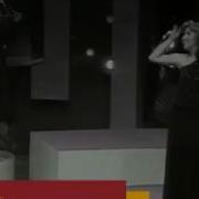 Nilufer Yumlu Dunya Donuyor