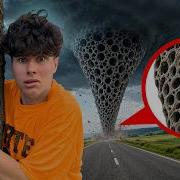 НЕ ПЫТАЙСЯ СФОТОГРАФИРОВАТЬ ТОРНАДО ТРИПОФОБИЮ