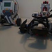 Lego Mindstorms NXT VS EV3 Battle