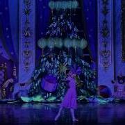 8 Moscow Ballet S Great Russian Nutcracker Growing Tree And Mice