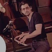 Arctic Monkeys Four Out Of Five Live At Maida Vale