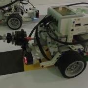 Робот Lego Mindstorms определяющий цвет