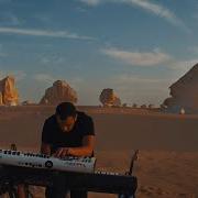 Ash Live From White Desert Cercle Stories