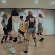 HyunA 현아 잘나가서 그래 Feat 정일훈 Of BTOB Roll Deep Dance Practice Ver Mirrored