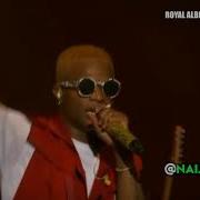 Wizkid At Royal Albert Hall Pull Over