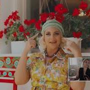 Bizden Bize Esra Sezer