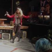 Joslyn Fox Performing The Rep