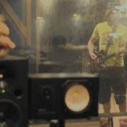 Dizzy Bee Making Of Get It On