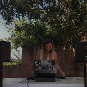 MNMT Live Stream Adelia