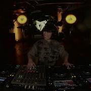 Loone LIVE W KIM SWIM