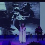 THE GREat INDia Arie SINgs A Good Man To Honor Queen MoTHEr Lillian GREgory Baba Dick GREgory