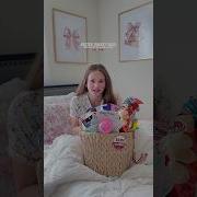 EASTER BASKET HAUL Gifts From My Mom Oma Poppy Haul Unboxing Easter Aesthetic College