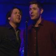 Supernatural Dean Leo Sing Together On Stage 15x07
