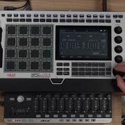 MPC Live 3 Acid Techno Beat Iona Plugin First Attempt