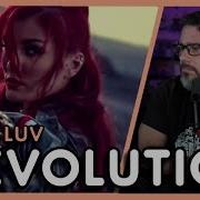 Director Reacts Helly Luv Revolution MV Rewatch