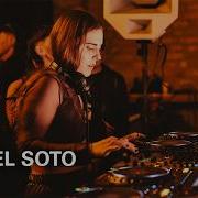 Isabel Soto Boiler Room Bogotá