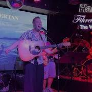Fikret Ertan Halley Live The Wall