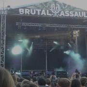 SIX FEET UNDER Live BRUTAL ASSAULT 2014