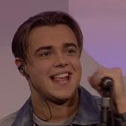 A1 Caught In The Middle Star Bar TOTP 1st February 2002