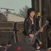 Joan Jett Cherry Bomb Live Amnesia Rockfest 2014