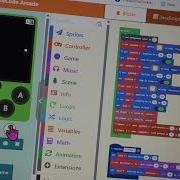 MakeCode Arcade Compare GROK Vs ChatGPT To Write A Game
