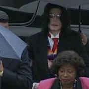 Michael Jackson 2005 Trial Arrival
