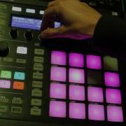 Maschine MK2 Tutorial Endless Sample Loop Hold Note Repeat