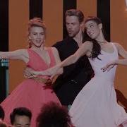 Dirty Dancing Performance W Charli D Amelio Step Into The Movies With Derek And Julianne Hough