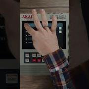 How To Do Sidechain Compression On MPC A Minute With MPC Mother Ducker