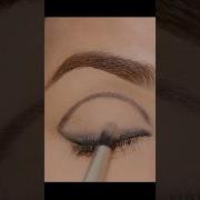 This HOODED Eye Technique Doubles Up Your Lid Space