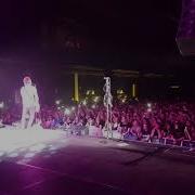 All Time Low Therapy Live In Cologne Side Stage 12 10 17