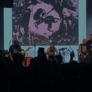 LIVE Comeback Kid Heavy Steps