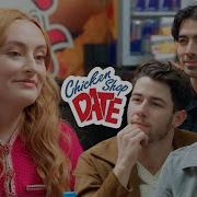 JONAS BROTHERS CHICKEN SHOP DATE