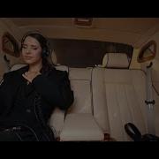 MIRAVI исполнила песню Мир в MC TAXI с Бастой