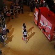 Guerrilla Marketing Coca Cola Dancing Vending Machine