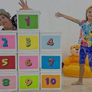 Ruby And Bonnie Are Learning To Count To 10