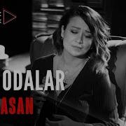 Ayçin Asan Sarı Odalar SiyahBeyaz Akustik